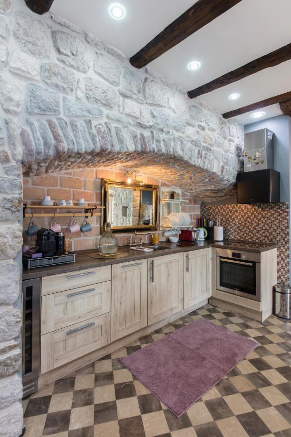 Kazerma Apartment Perast Eksteriør billede