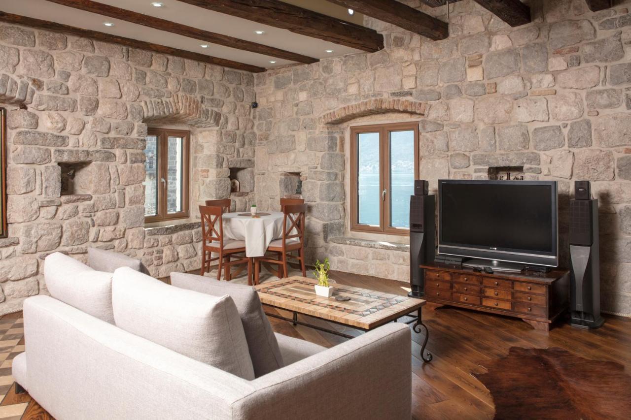 Kazerma Apartment Perast Eksteriør billede