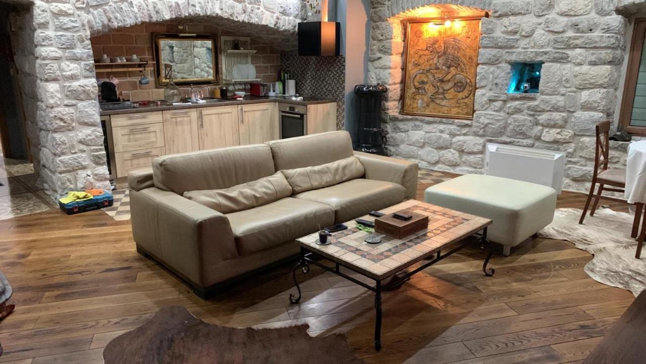 Kazerma Apartment Perast Eksteriør billede